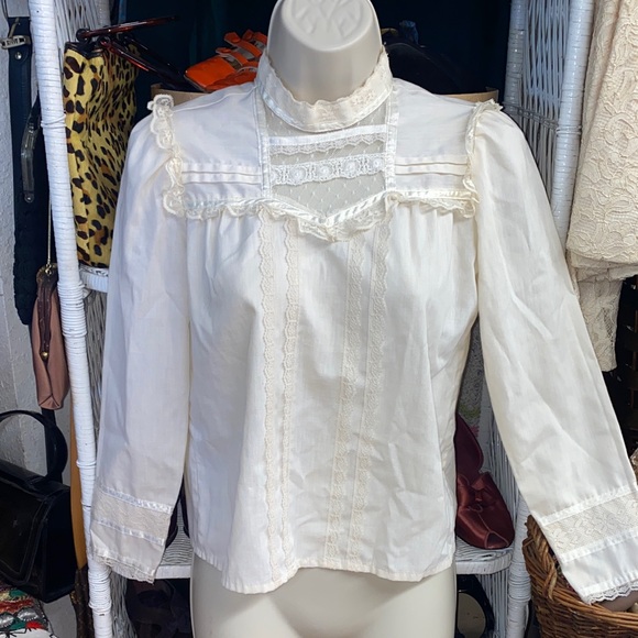 Gunne Sax - vtg 70’s- Cream, Lace Trim Prairie Blouse - 34” bust - Picture 1 of 10